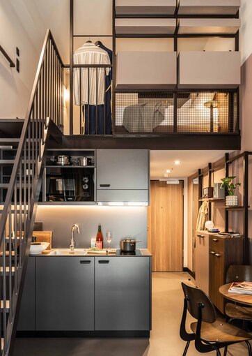 Fundermax Inneneinrichtung REVO Hotel aus Schichtstoff HPL, Star Favorit und Max Compact im Dekor 0085 sowie den Oberflächen FH und NA