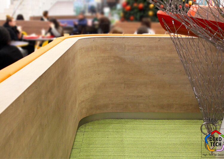 Fundermax Inneneinrichtung Einkaufszentrum aus Max Compact Interior und Max Schichtstoffplatte in den Dekoren 0364, 0742 sowie der Oberfläche FH