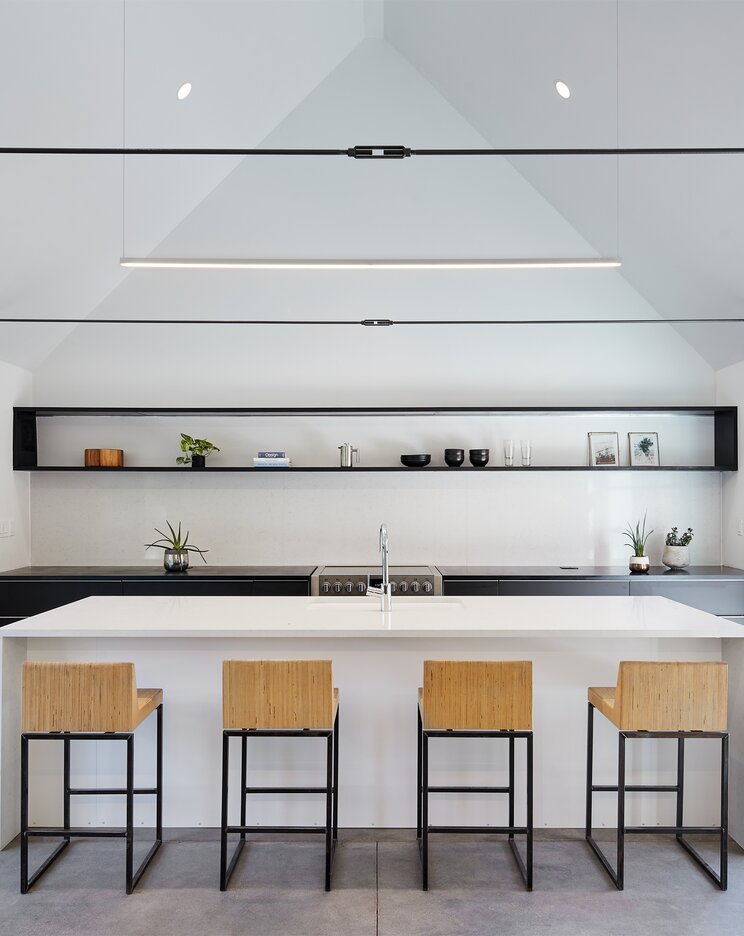 High pressure laminates and chipboard panels for interior