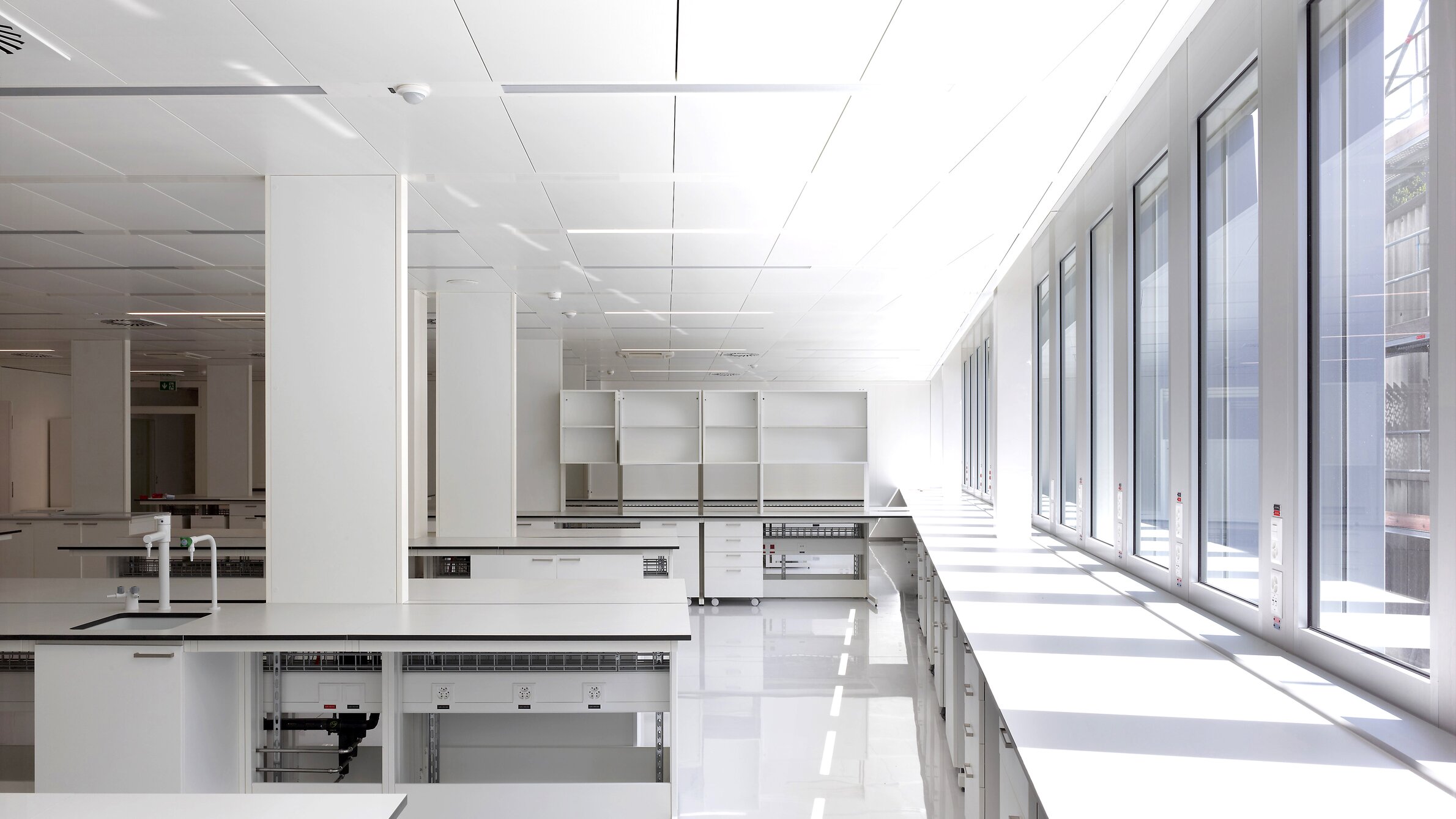 Surfaces for durable lab designs | Fundermax